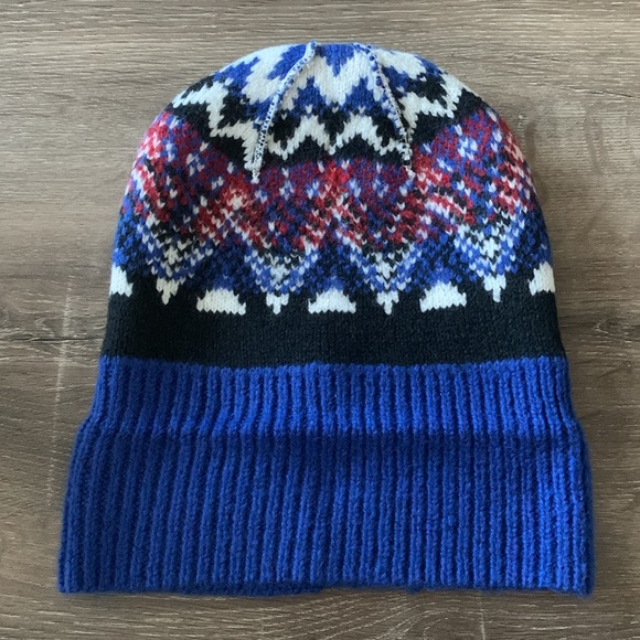BUNDLE: Old Navy Unisex Fair Isle Beanie & Scarf Bundle - Picture 12 of 17